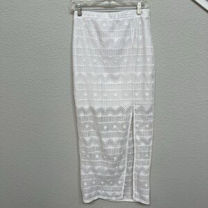 No Boundaries Lace Overlay Ivory Maxi Skirt With Slit Size Small 3/5 Vintage